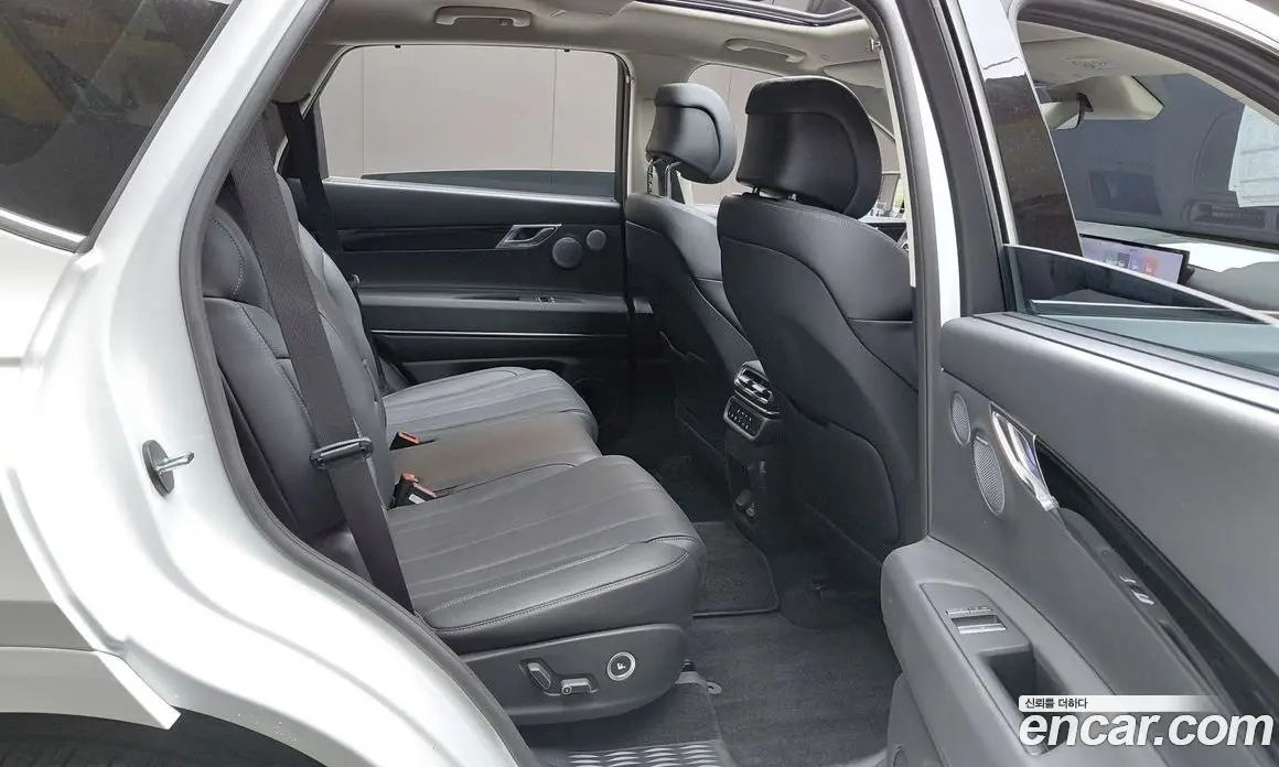 Genesis GV80 2024 2.5 автомат (гидро), фото 17 Genesis GV80 2024 2.5 автомат (гидро), фото 17