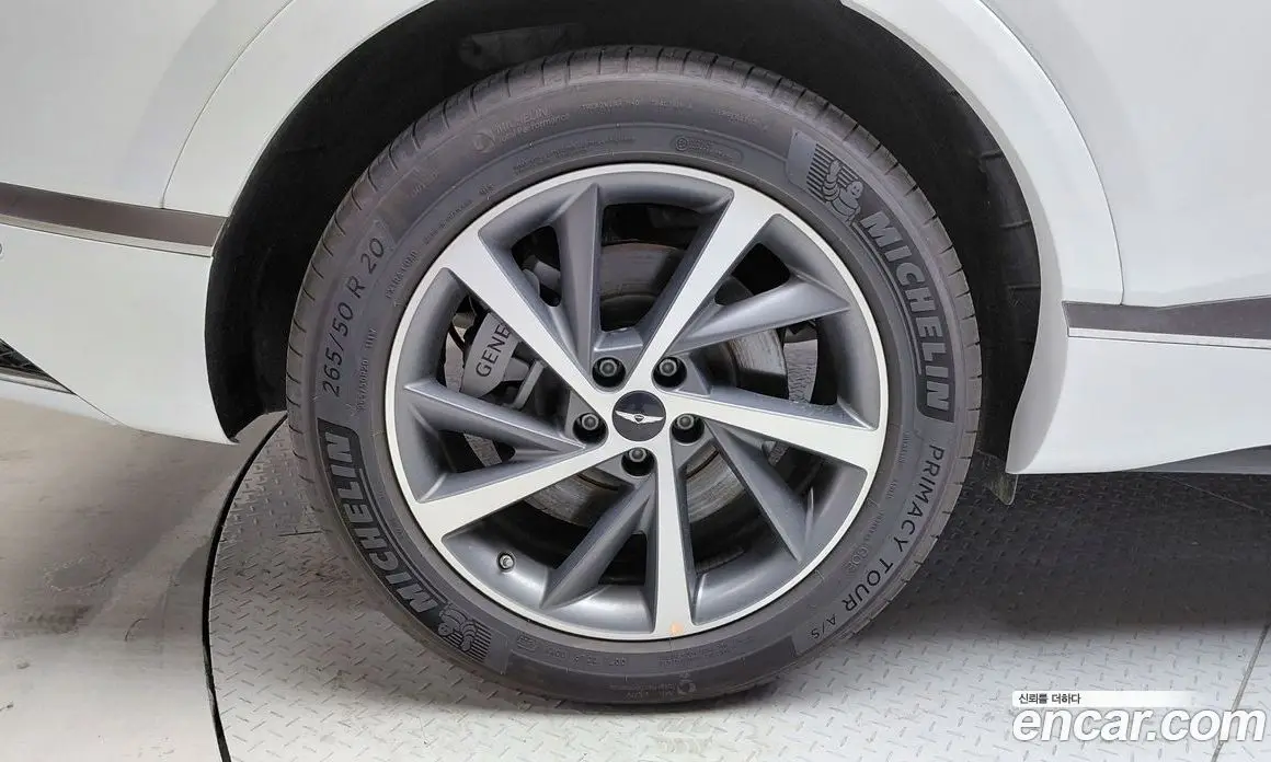 Genesis GV80 2024 2.5 автомат (гидро), фото 5 Genesis GV80 2024 2.5 автомат (гидро), фото 5