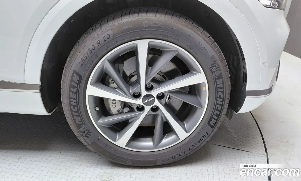 Genesis GV80 2024 2.5 автомат (гидро), фото 7 Genesis GV80 2024 2.5 автомат (гидро), фото 7