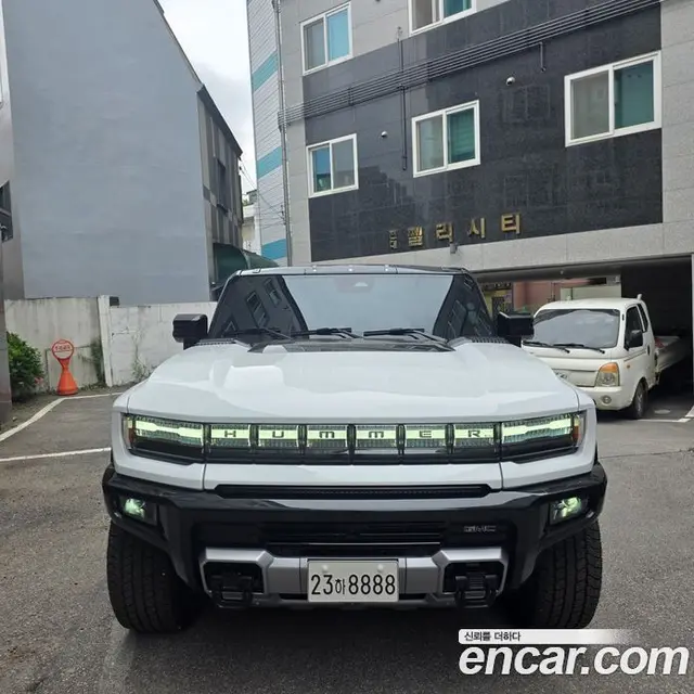 GMC Hummer EV 2026 автомат (гидро), миниатюра 1