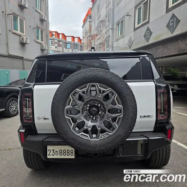 GMC Hummer EV 2026 автомат (гидро), миниатюра 2