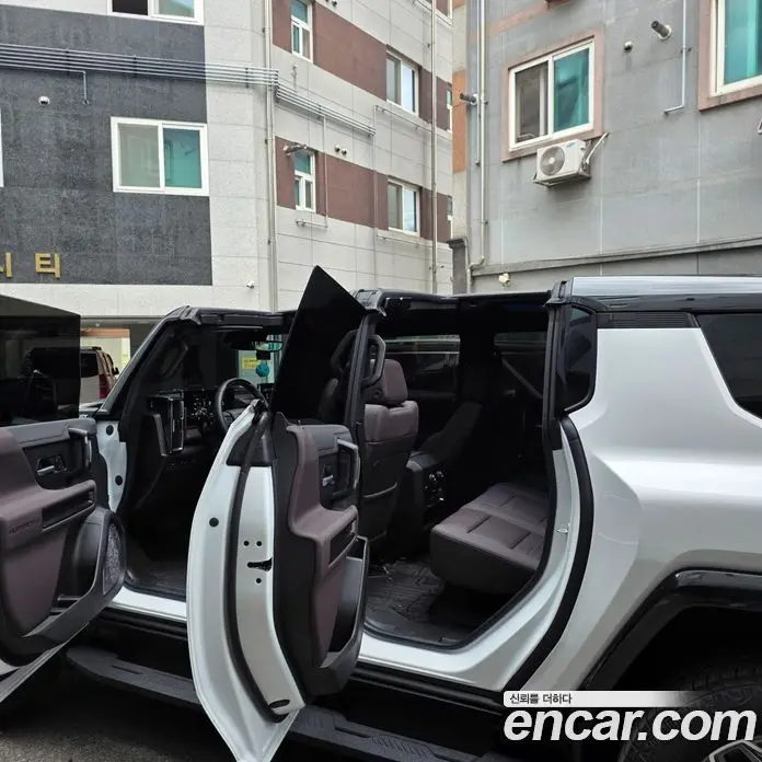 GMC Hummer EV 2026 автомат (гидро), фото 14