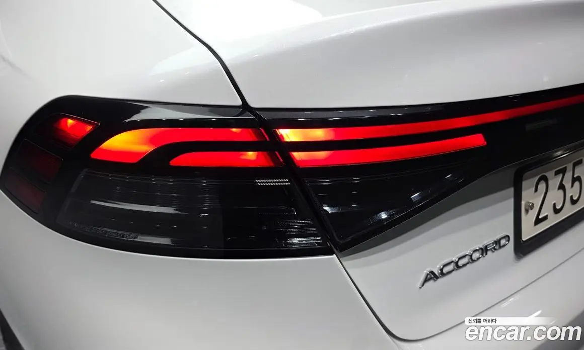 Honda Accord 2023 1.5 автомат (гидро), фото 9 Honda Accord 2023 1.5 автомат (гидро), фото 9