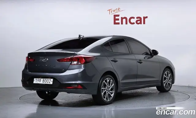 Hyundai Avante 2019 1.6 автомат (гидро), миниатюра 2 Hyundai Avante 2019 1.6 автомат (гидро), миниатюра 2