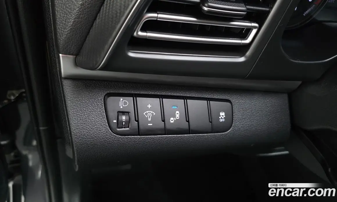 Hyundai Avante 2019 1.6 автомат (гидро), фото 25 Hyundai Avante 2019 1.6 автомат (гидро), фото 25