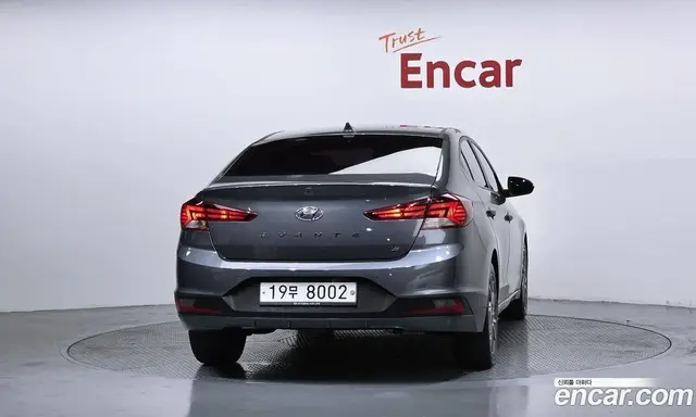 Hyundai Avante 2019 1.6 автомат (гидро), миниатюра 4 Hyundai Avante 2019 1.6 автомат (гидро), миниатюра 4