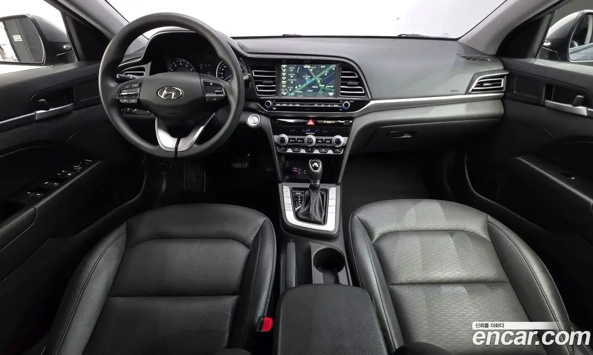 Hyundai Avante 2019 1.6 автомат (гидро), фото 10 Hyundai Avante 2019 1.6 автомат (гидро), фото 10