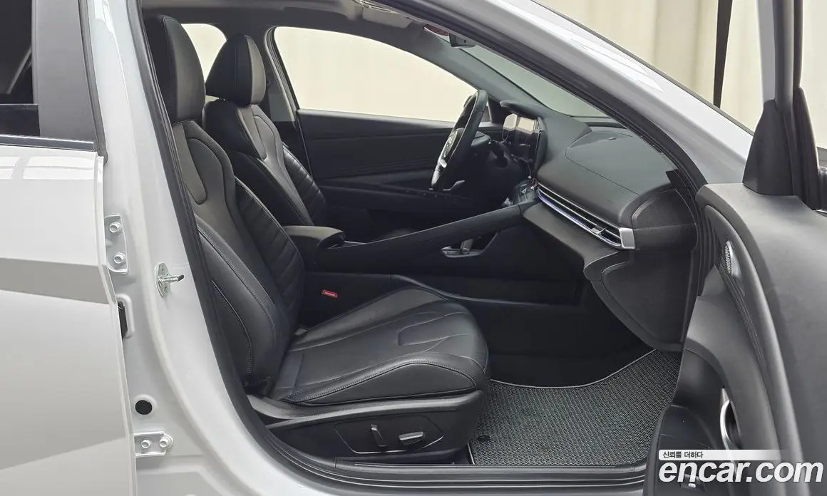Hyundai Avante 2022 1.6 автомат (гидро), фото 16 Hyundai Avante 2022 1.6 автомат (гидро), фото 16