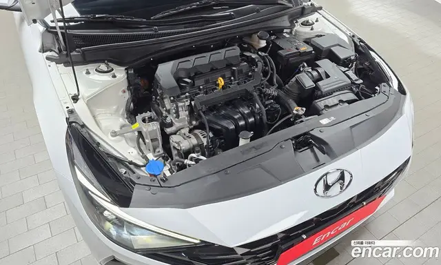 Hyundai Avante 2022 1.6 автомат (гидро), миниатюра 6 Hyundai Avante 2022 1.6 автомат (гидро), миниатюра 6