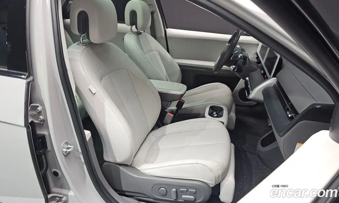 Hyundai Ioniq 5 2023 0.1 автомат (гидро), фото 12 Hyundai Ioniq 5 2023 0.1 автомат (гидро), фото 12
