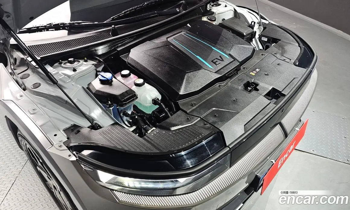 Hyundai Ioniq 5 2023 0.1 автомат (гидро), фото 6 Hyundai Ioniq 5 2023 0.1 автомат (гидро), фото 6