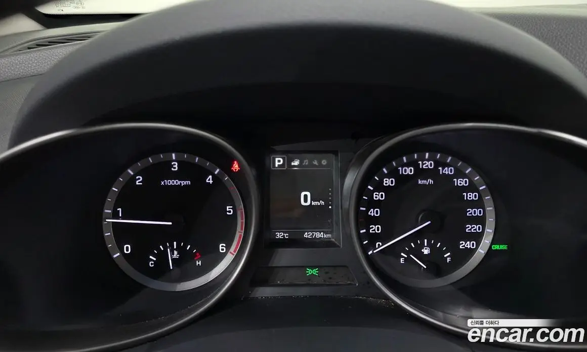Hyundai Santa Fe 2016 2.0 автомат (гидро), фото 11 Hyundai Santa Fe 2016 2.0 автомат (гидро), фото 11