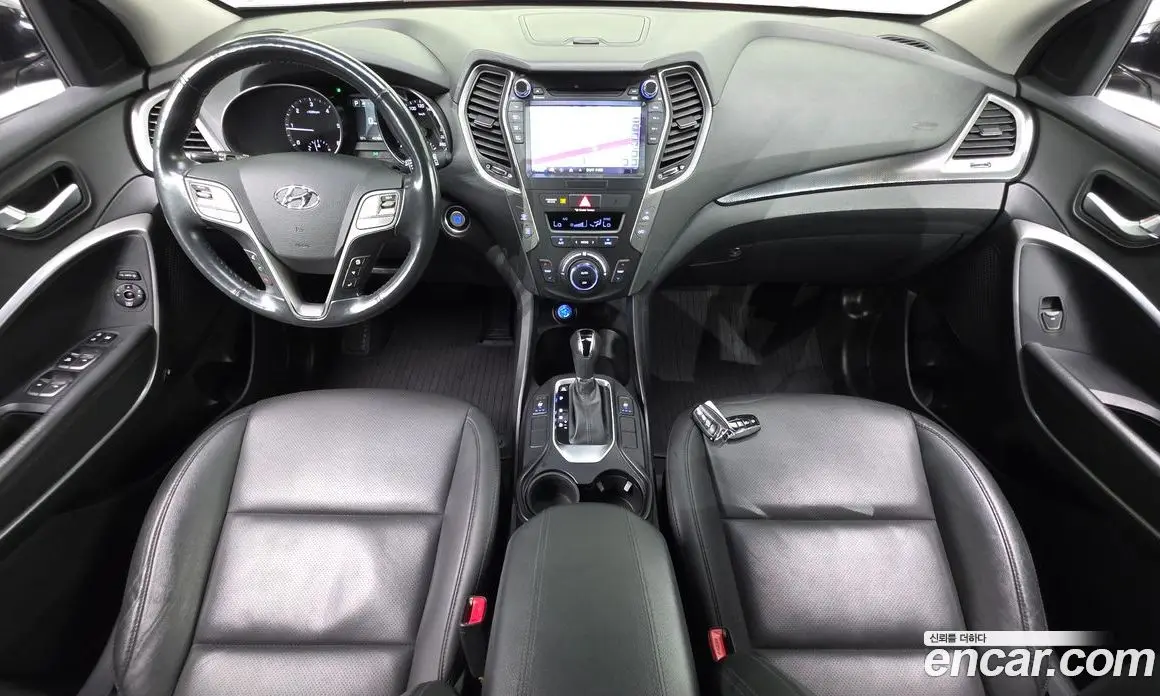 Hyundai Santa Fe 2016 2.0 автомат (гидро), фото 10 Hyundai Santa Fe 2016 2.0 автомат (гидро), фото 10