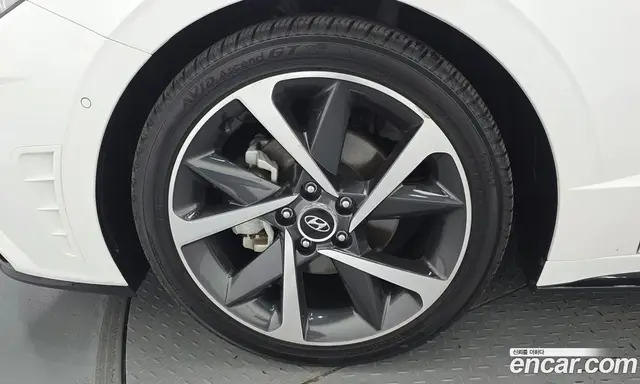 Hyundai Sonata 2021 1.6 автомат (гидро), миниатюра 5 Hyundai Sonata 2021 1.6 автомат (гидро), миниатюра 5