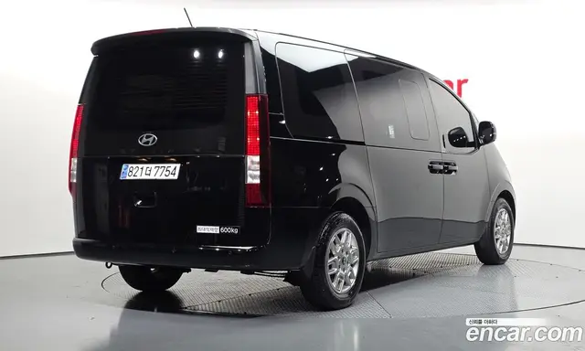 Hyundai Staria 2024 1.6 автомат (гидро), миниатюра 2