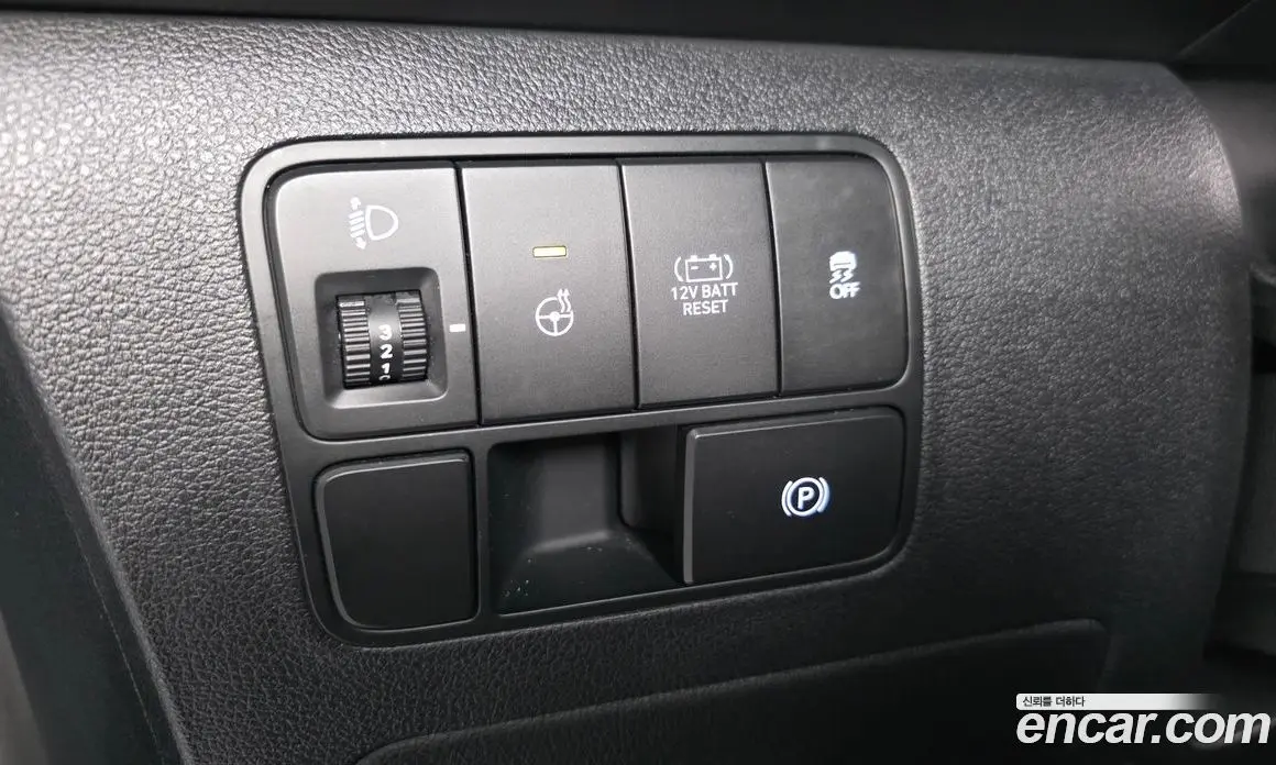 Hyundai Staria 2024 1.6 автомат (гидро), фото 25