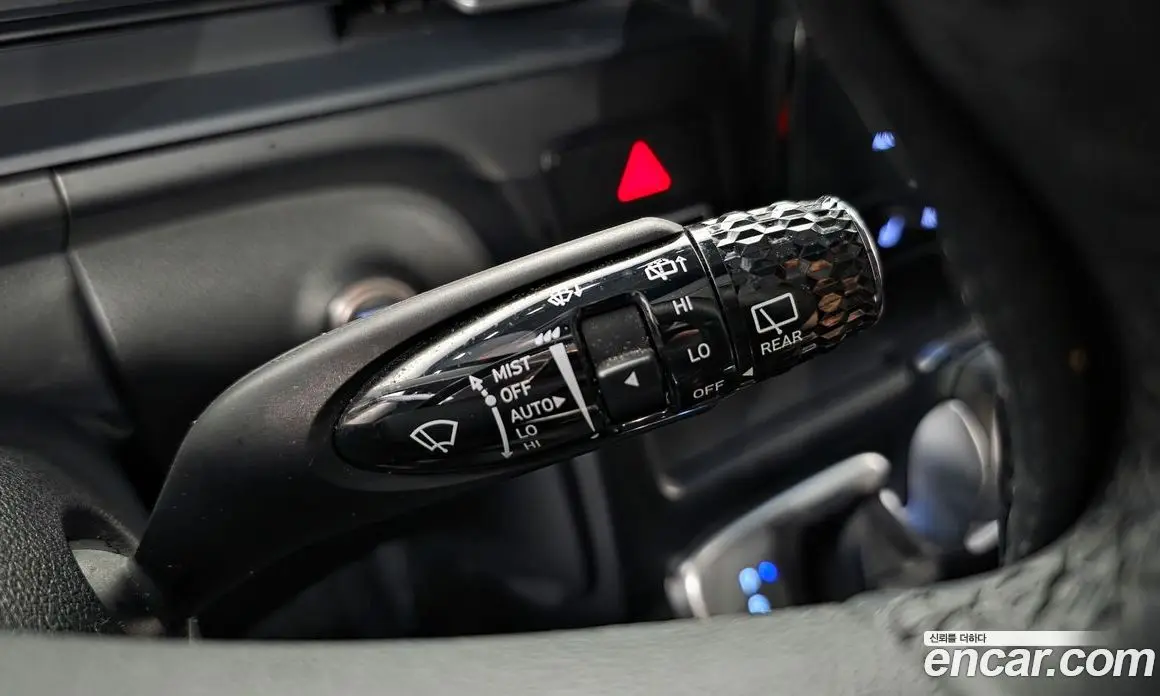 Hyundai Staria 2024 1.6 автомат (гидро), фото 28