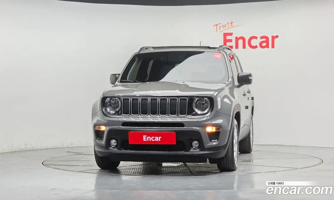 Jeep Renegade 2022 1.3 автомат (гидро), фото 3 Jeep Renegade 2022 1.3 автомат (гидро), фото 3