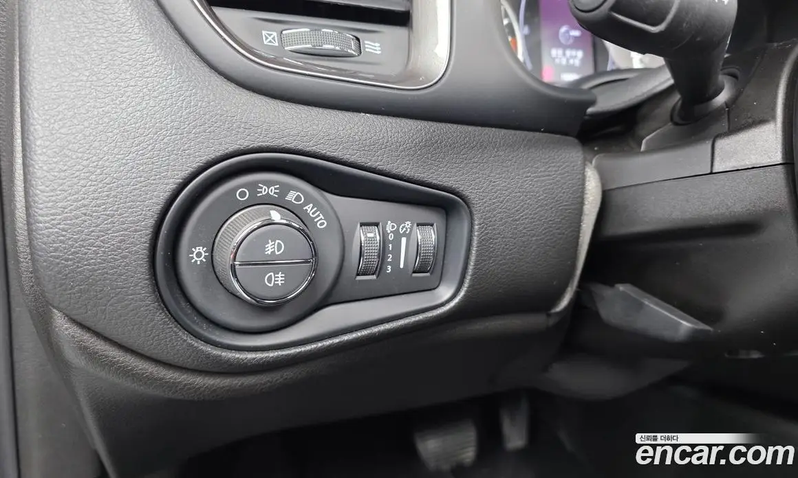 Jeep Renegade 2022 1.3 автомат (гидро), фото 28 Jeep Renegade 2022 1.3 автомат (гидро), фото 28