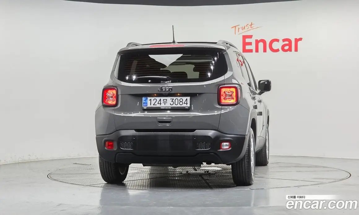Jeep Renegade 2022 1.3 автомат (гидро), фото 4 Jeep Renegade 2022 1.3 автомат (гидро), фото 4