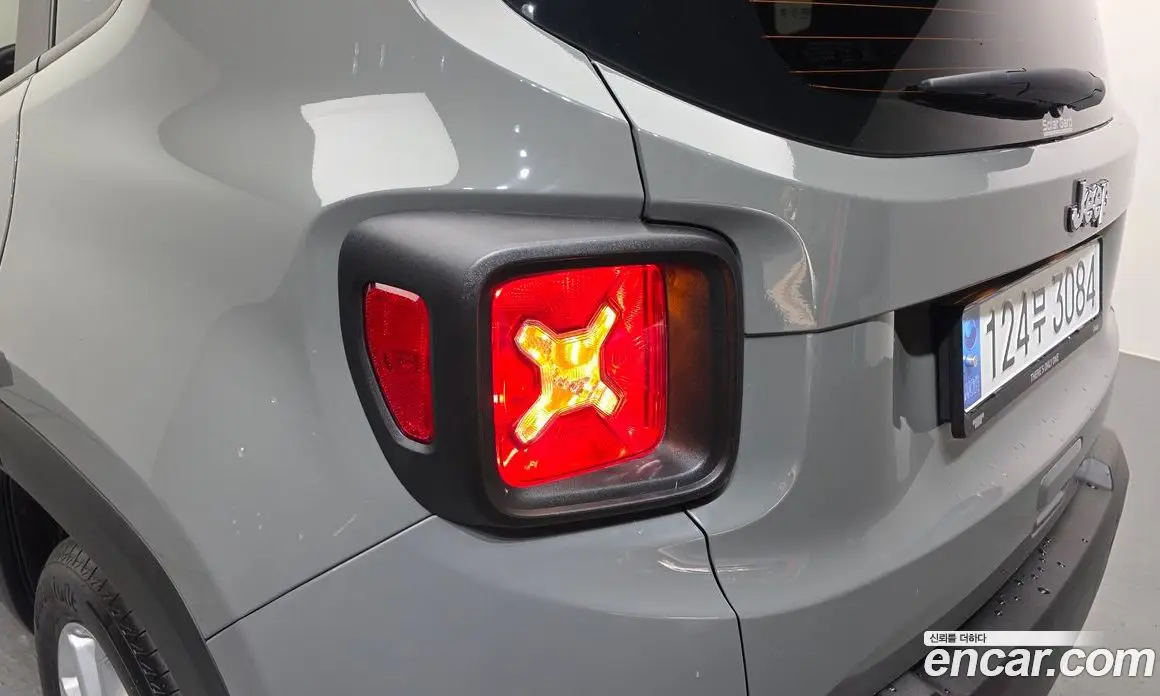 Jeep Renegade 2022 1.3 автомат (гидро), фото 9 Jeep Renegade 2022 1.3 автомат (гидро), фото 9