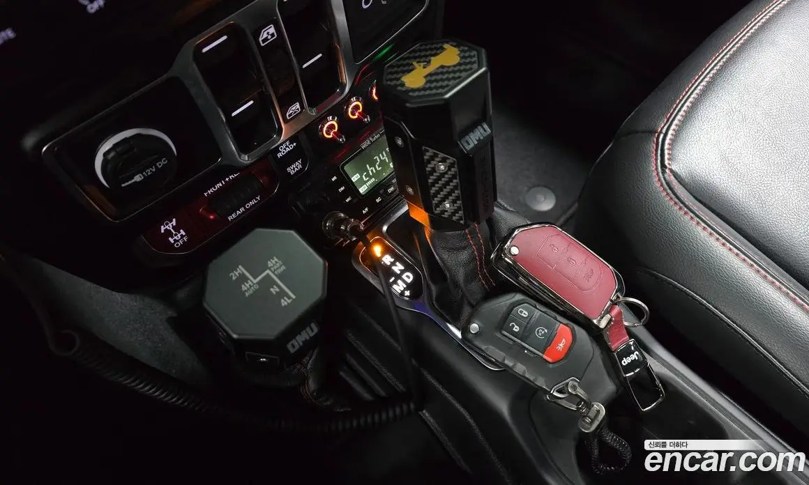 Jeep Wrangler 2023 2.0 автомат (гидро), фото 9