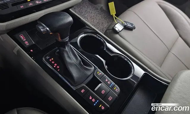 Kia Carnival 2020 3.3 автомат (гидро), миниатюра 9 Kia Carnival 2020 3.3 автомат (гидро), миниатюра 9