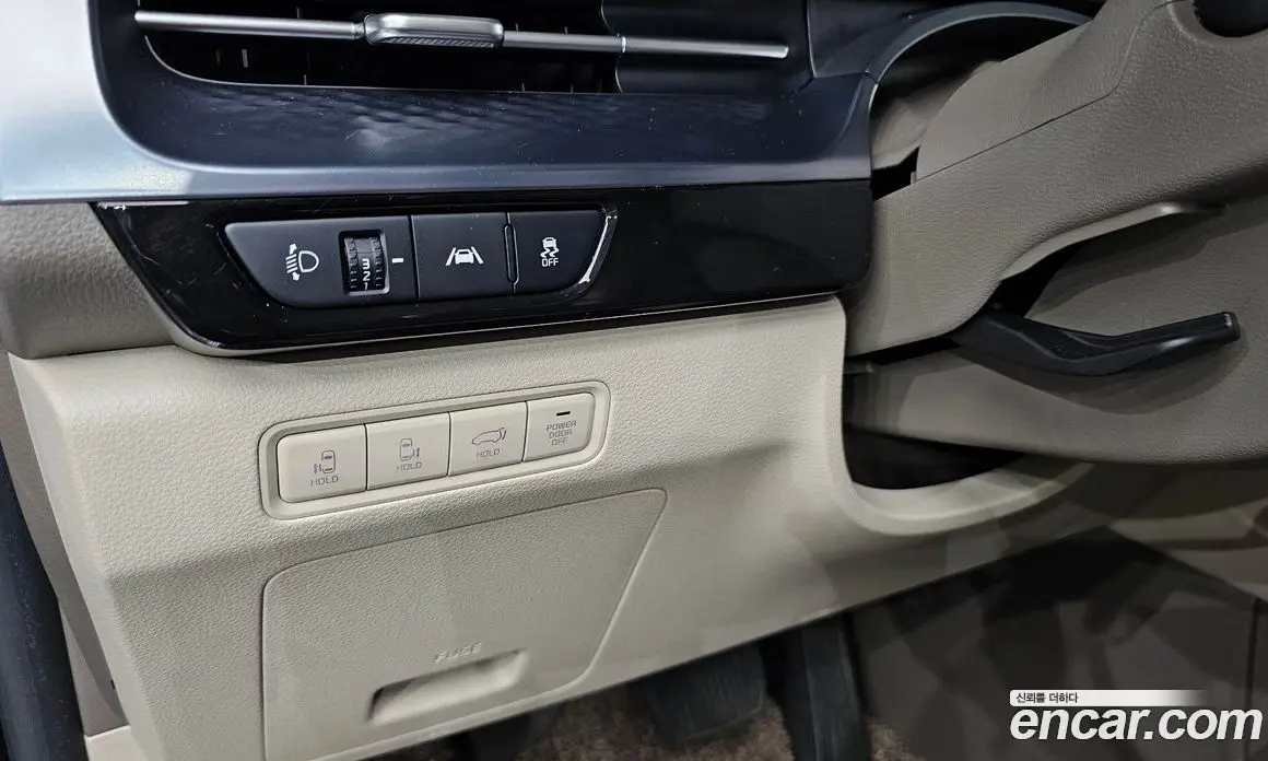 Kia Carnival 2021 2.2 автомат (гидро), фото 20 Kia Carnival 2021 2.2 автомат (гидро), фото 20