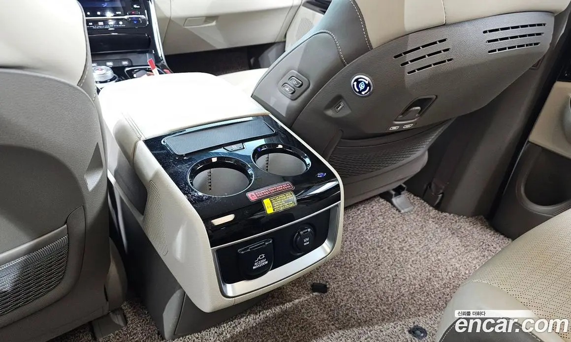 Kia Carnival 2021 2.2 автомат (гидро), фото 30 Kia Carnival 2021 2.2 автомат (гидро), фото 30
