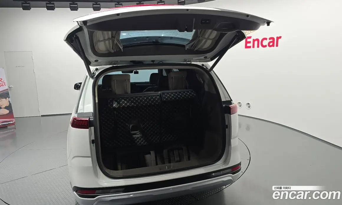 Kia Carnival 2021 2.2 автомат (гидро), фото 35 Kia Carnival 2021 2.2 автомат (гидро), фото 35