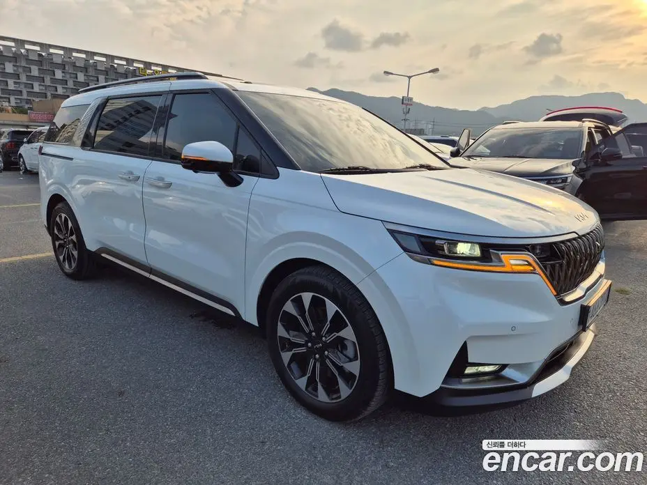 Kia Carnival 2022 2.2 автомат (гидро), фото 2 Kia Carnival 2022 2.2 автомат (гидро), фото 2
