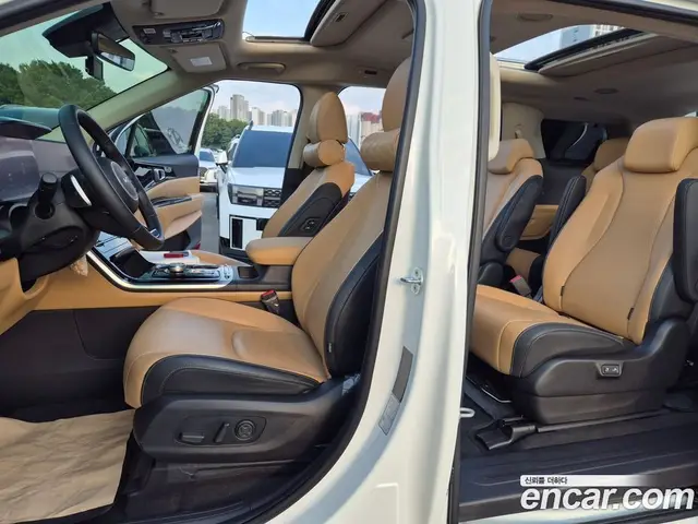 Kia Carnival 2022 2.2 автомат (гидро), миниатюра 12