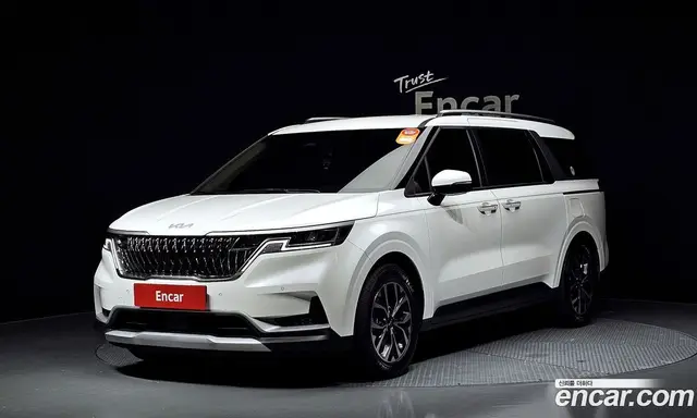 Kia Carnival, 2023, 38 794 км