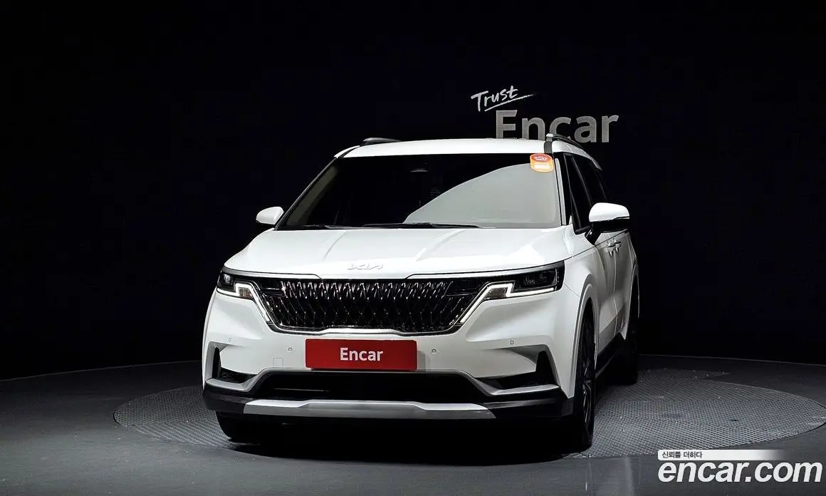 Kia Carnival 2023 3.5 автомат (гидро), фото 3