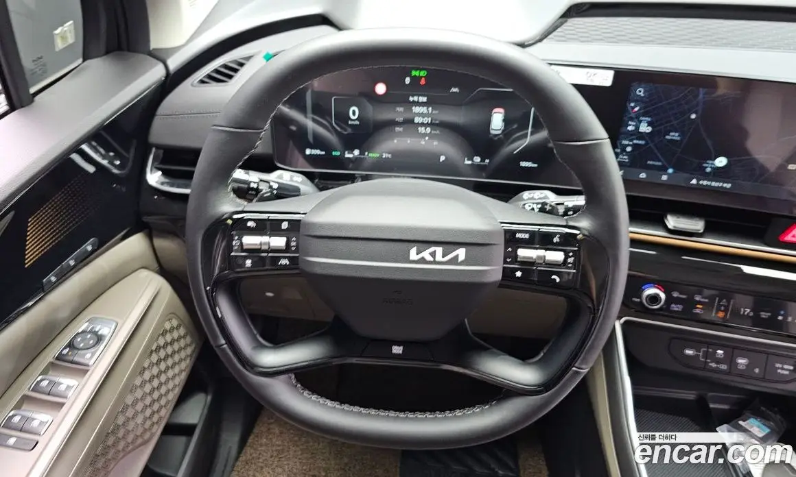 Kia Carnival 2025 1.6 автомат (гидро), фото 17 Kia Carnival 2025 1.6 автомат (гидро), фото 17