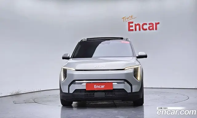 Kia EV3 2025 0.2 автомат (гидро), миниатюра 2 Kia EV3 2025 0.2 автомат (гидро), миниатюра 2