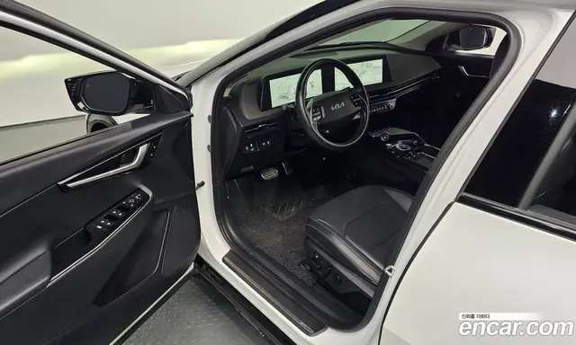 Kia EV6 2024 0.1 автомат (гидро), миниатюра 10