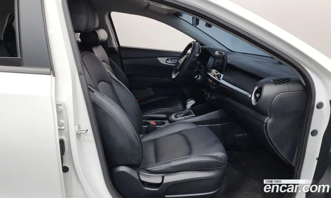 Kia K3 2023 1.6 автомат (гидро), фото 16 Kia K3 2023 1.6 автомат (гидро), фото 16