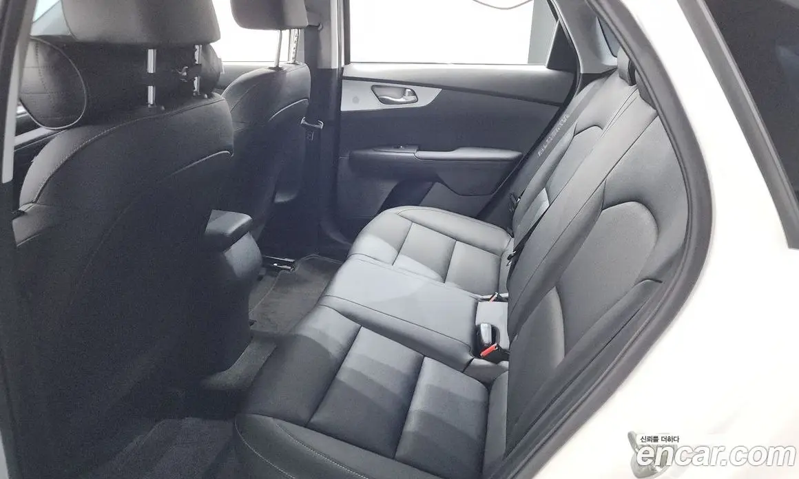 Kia K3 2023 1.6 автомат (гидро), фото 23 Kia K3 2023 1.6 автомат (гидро), фото 23