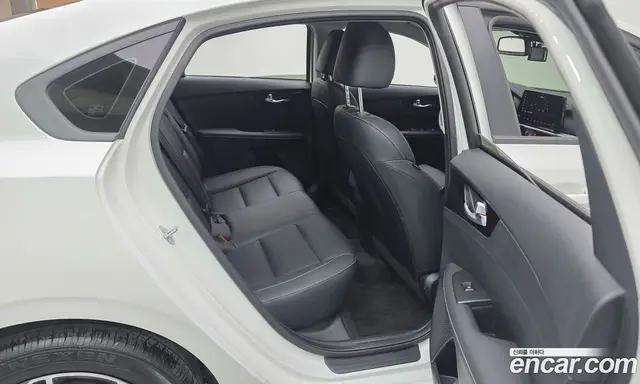 Kia K3 2024 1.6 автомат (гидро), миниатюра 11