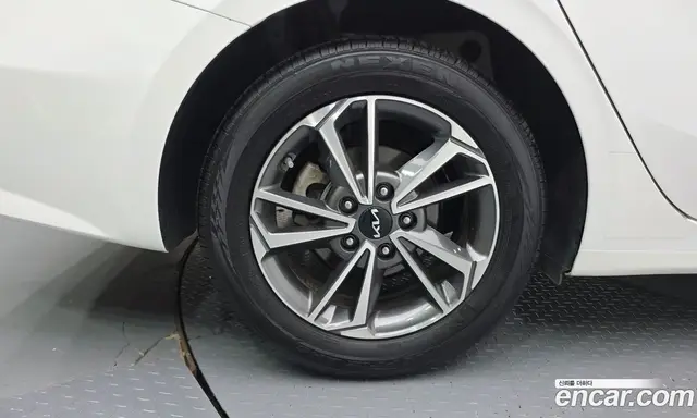 Kia K3 2024 1.6 автомат (гидро), миниатюра 5
