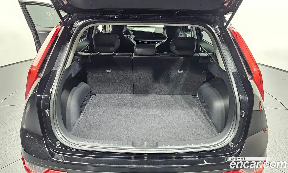 Kia Niro 2022 1.6 автомат (гидро), фото 29 Kia Niro 2022 1.6 автомат (гидро), фото 29