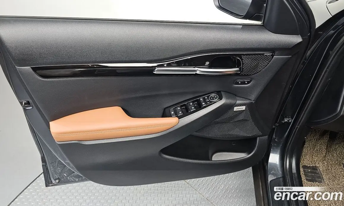 Kia Seltos 2023 1.6 автомат (гидро), фото 14 Kia Seltos 2023 1.6 автомат (гидро), фото 14