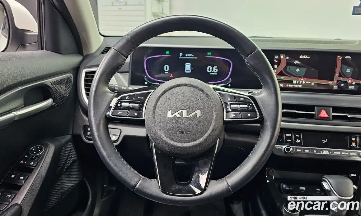 Kia Seltos 2023 1.6 автомат (гидро), фото 13 Kia Seltos 2023 1.6 автомат (гидро), фото 13
