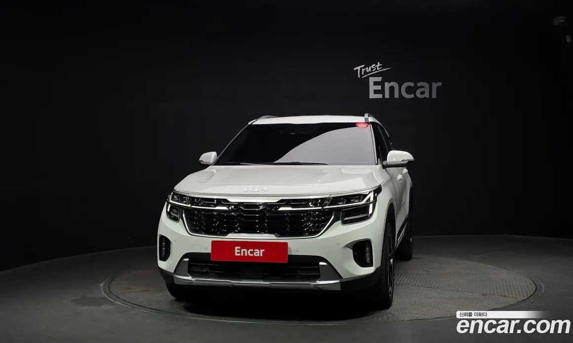 Kia Seltos 2025 1.6 автомат (гидро), фото 3 Kia Seltos 2025 1.6 автомат (гидро), фото 3