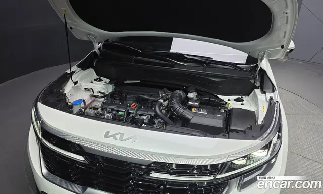 Kia Seltos 2025 1.6 автомат (гидро), миниатюра 6 Kia Seltos 2025 1.6 автомат (гидро), миниатюра 6