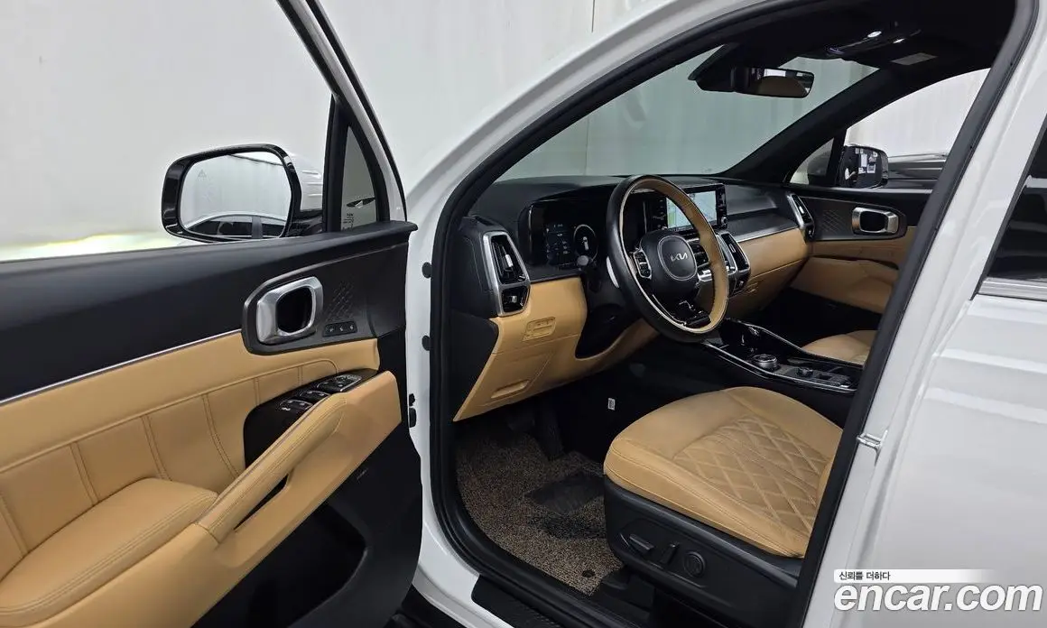 Kia Sorento 2023 1.6 автомат (гидро), фото 13 Kia Sorento 2023 1.6 автомат (гидро), фото 13