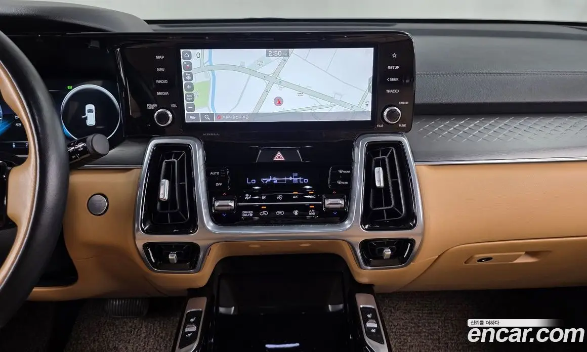 Kia Sorento 2023 1.6 автомат (гидро), фото 20 Kia Sorento 2023 1.6 автомат (гидро), фото 20
