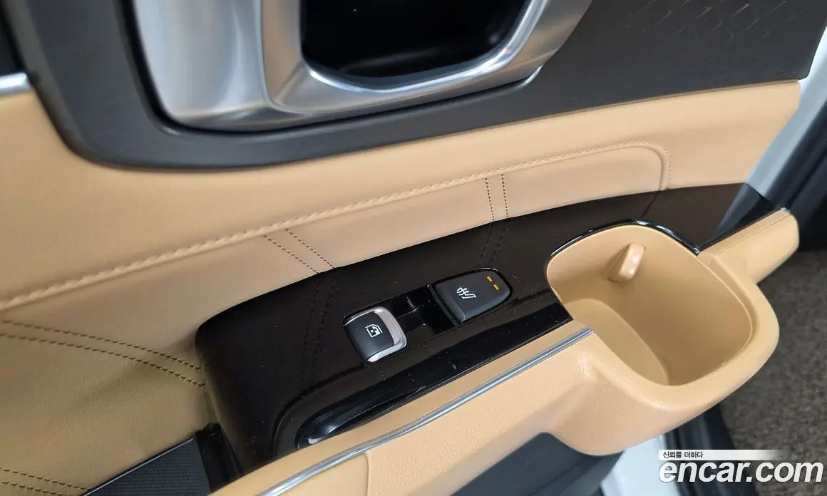 Kia Sorento 2023 1.6 автомат (гидро), фото 30 Kia Sorento 2023 1.6 автомат (гидро), фото 30