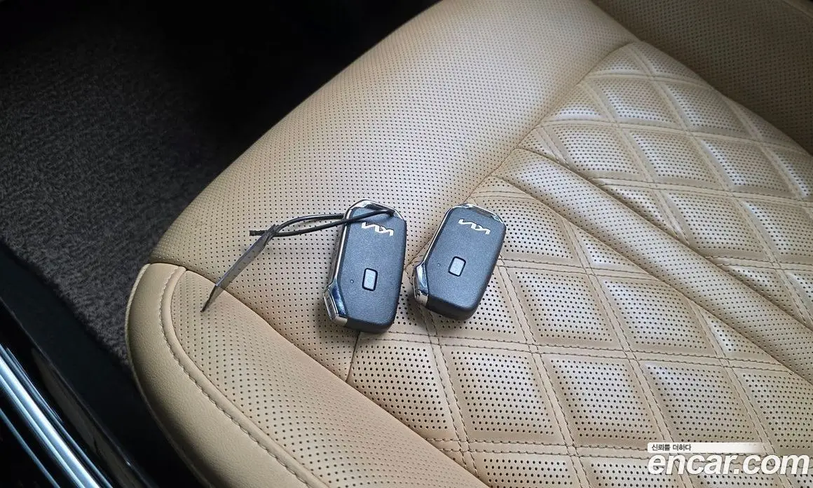 Kia Sorento 2023 1.6 автомат (гидро), фото 34 Kia Sorento 2023 1.6 автомат (гидро), фото 34